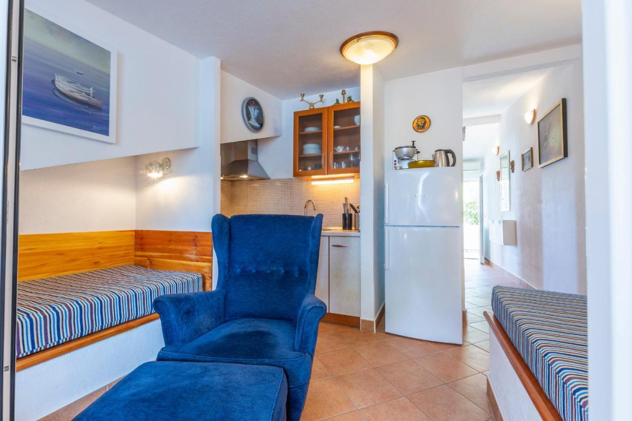 Janus Apartments Єлса Екстер'єр фото