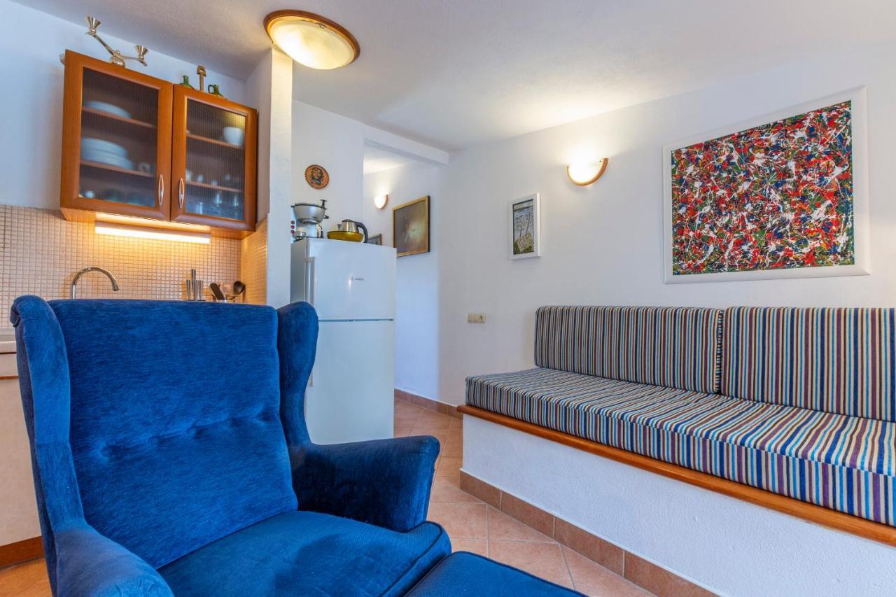 Janus Apartments Єлса Екстер'єр фото