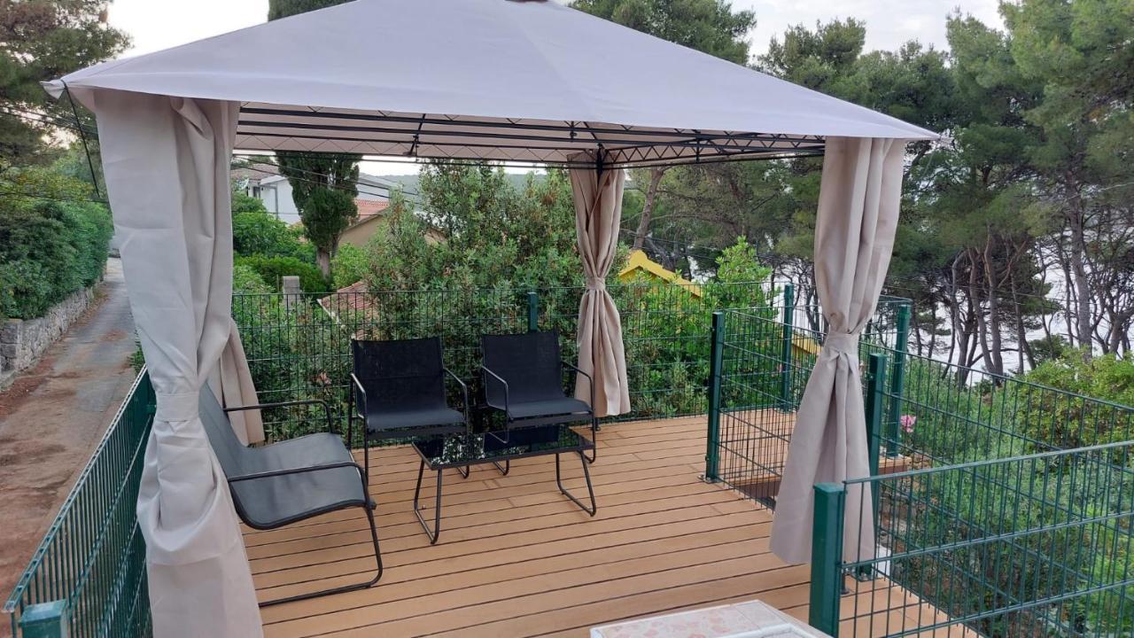 Janus Apartments Єлса Екстер'єр фото